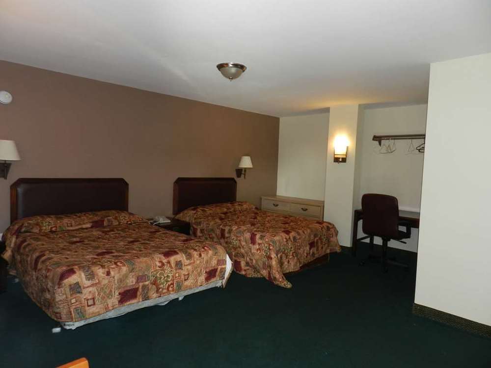 Viking Motel-Detroit Room photo